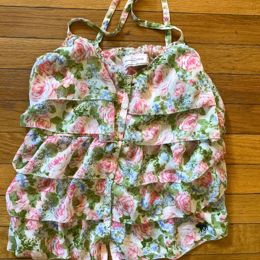 Abercrombie and Fitch cross back tank top blouse